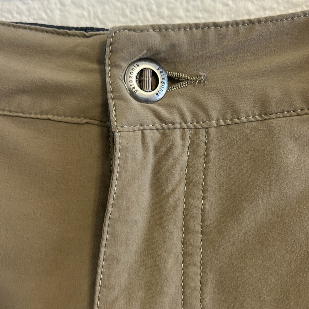 Patagonia Men’s Quandary Hiking Shorts 36 - Picture 4 of 6